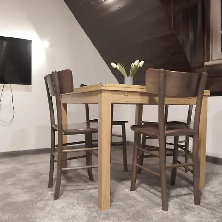 Vucko Konaci * コパオニク