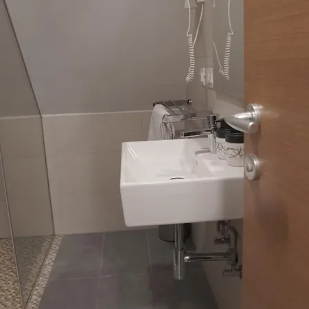 Vucko Konaci アパート